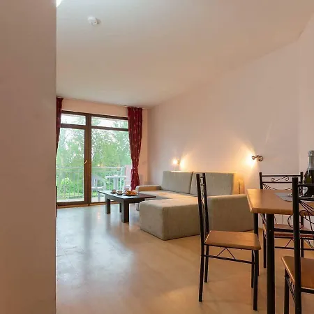 Studio Close To The Beach Apartment Sunny Beach